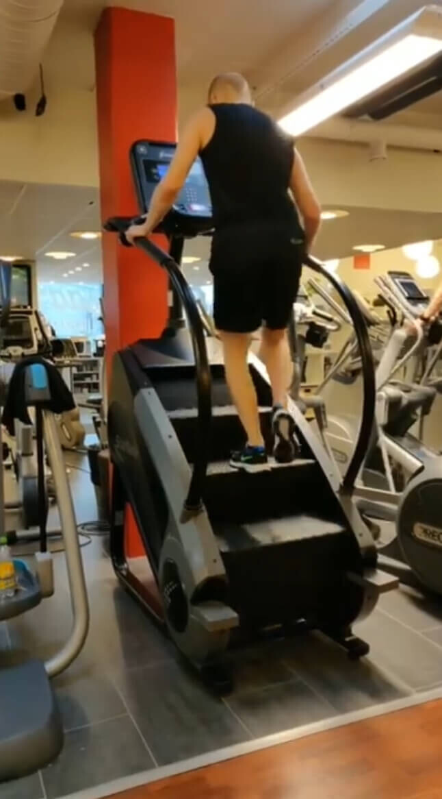 Tieliikenneonnettomuus. Kuntoutus. Taistelu elämästä. Personal trainer valmennus. Personal trainer antti Rossi. Personal training kuopio. Kuopio Personal trainer. Etävalmennus
