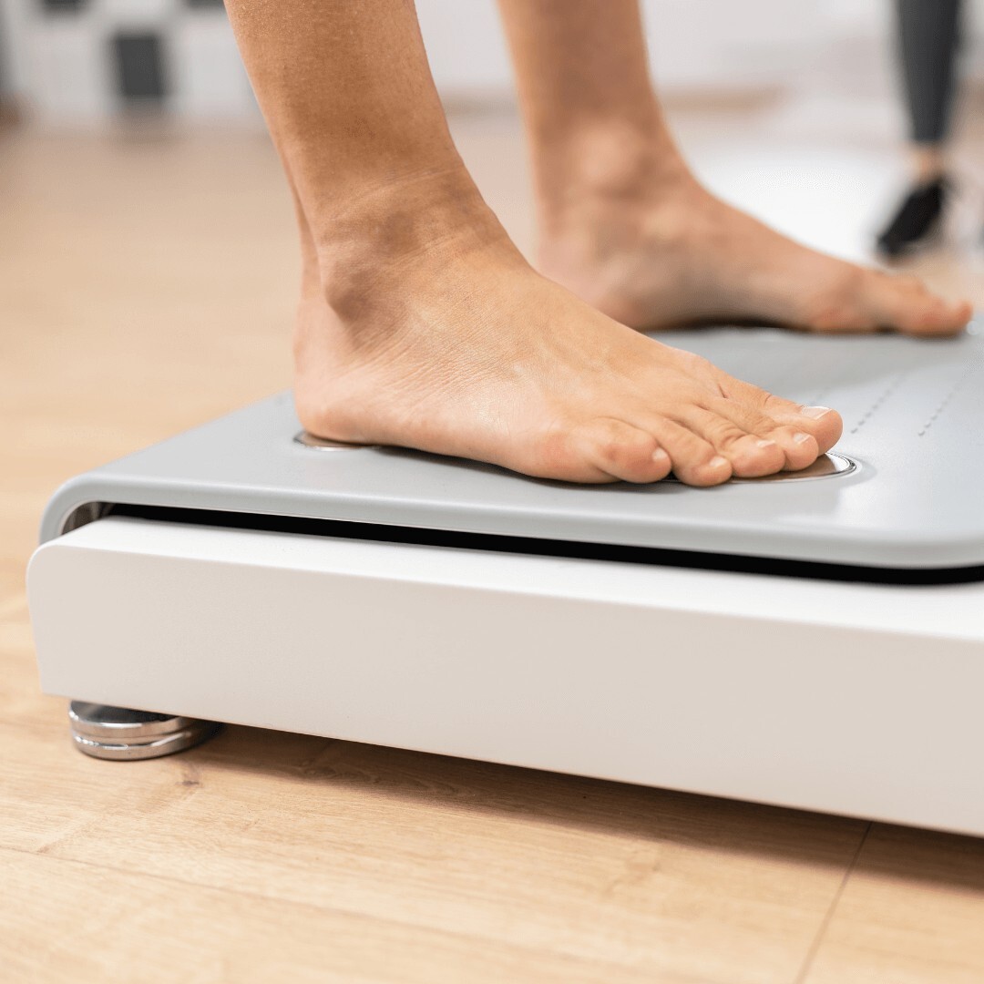 Bioimpedanssi-mittauksen avulla saat tarkat tiedot kehonkoostumuksestasi, kuten rasvaprosentista ja lihasmassasta. Bioimpedanssi, InBody, kehonkoostumus, rasvaprosentti